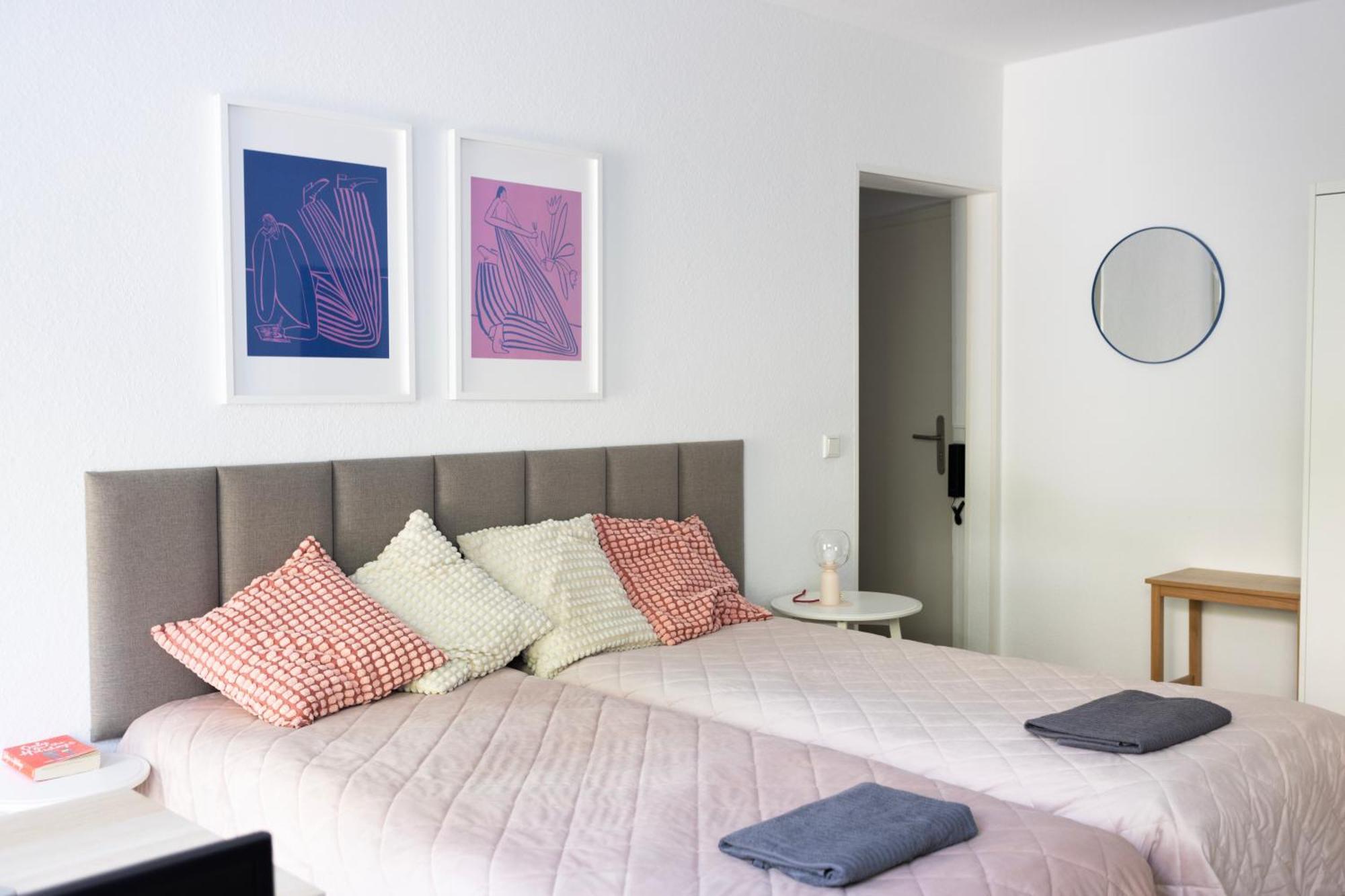 Central Apartment With Terrace And A Free Parking Duisburg Ngoại thất bức ảnh