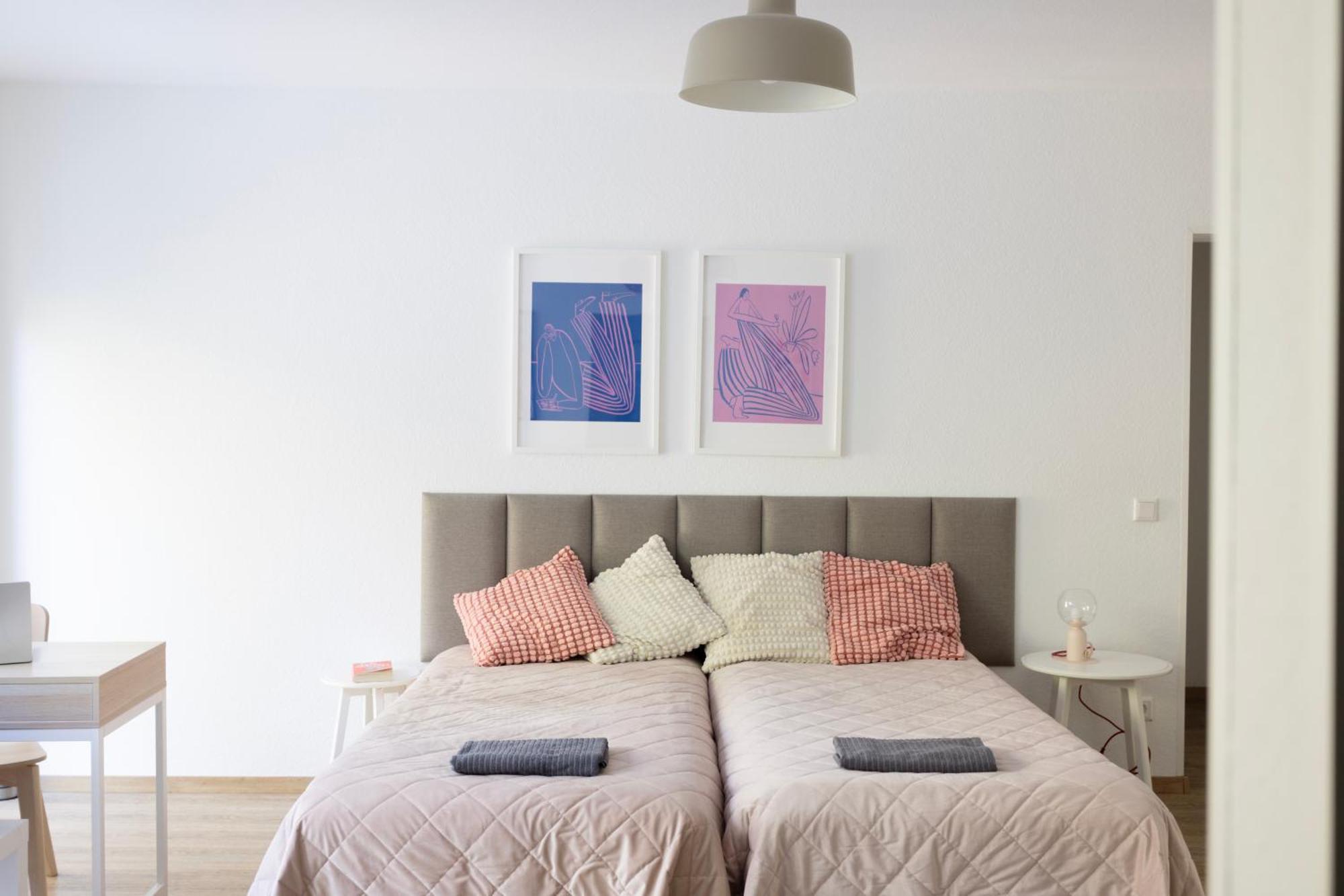 Central Apartment With Terrace And A Free Parking Duisburg Ngoại thất bức ảnh