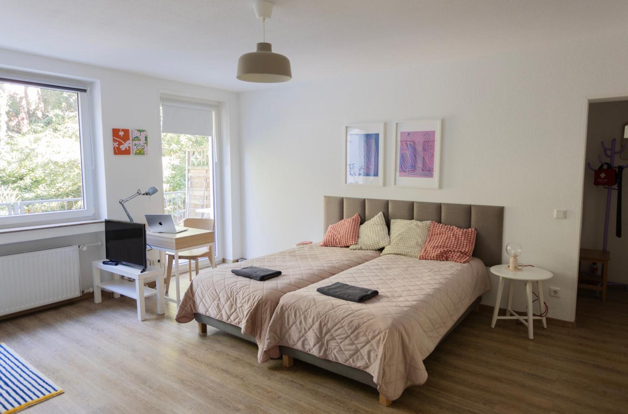 Central Apartment With Terrace And A Free Parking Duisburg Ngoại thất bức ảnh